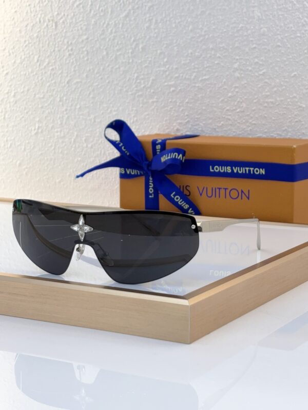 New Collection LV Glasses 151