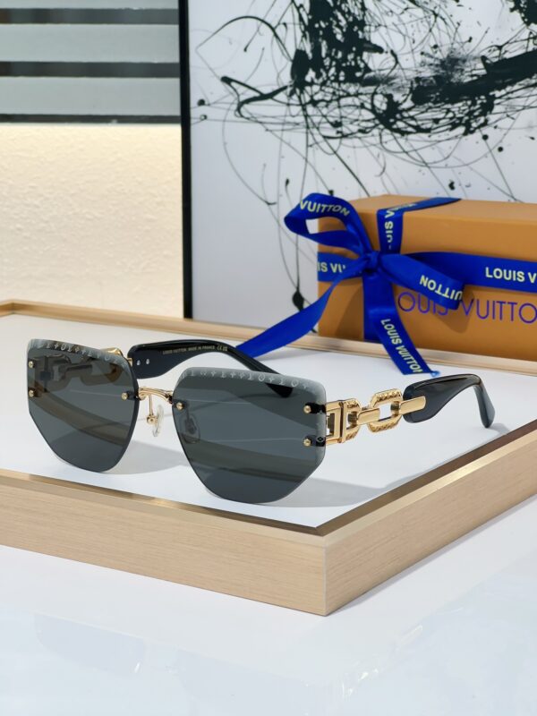 New Collection LV Glasses 136