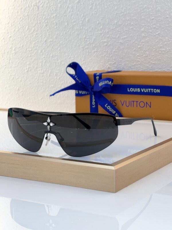 New Collection LV Glasses 151