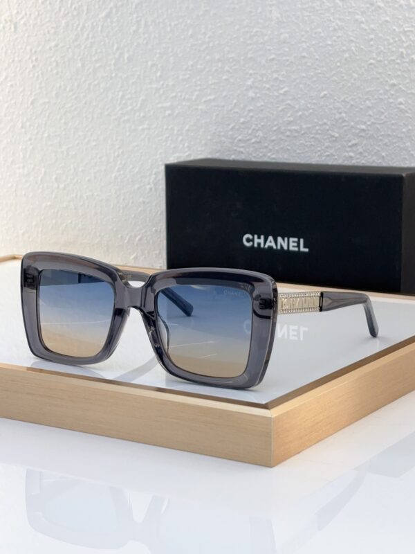 New Collection Chanel Glasses 242