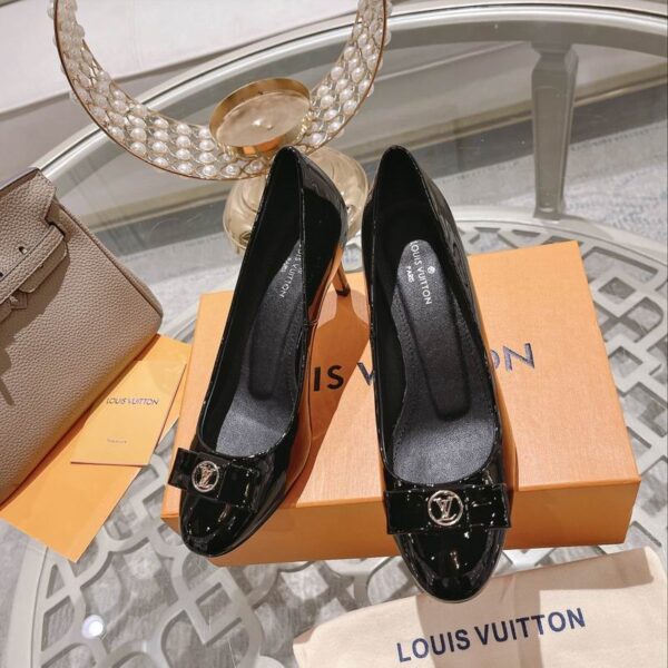 New Collection LV Shoes 0320