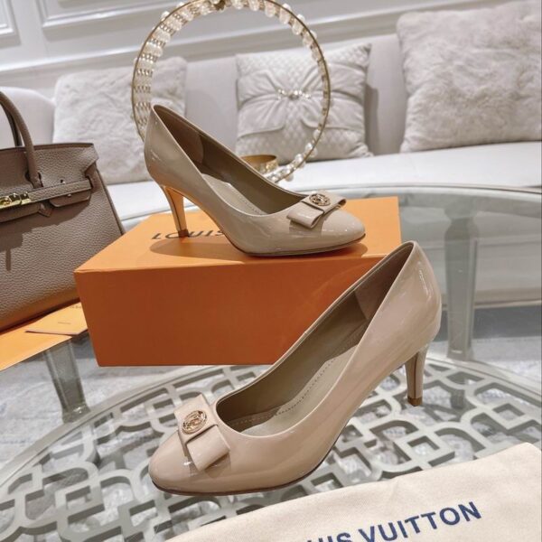 New Collection LV Shoes 0320