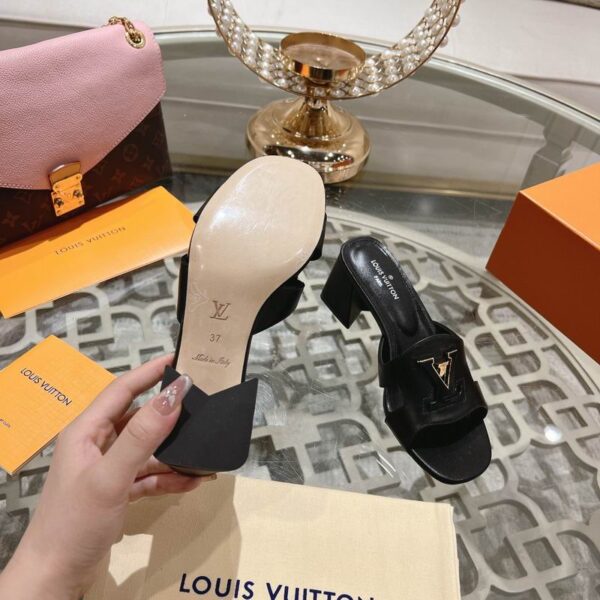 New Collection LV Shoes 0322