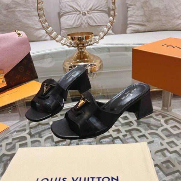 New Collection LV Shoes 0322