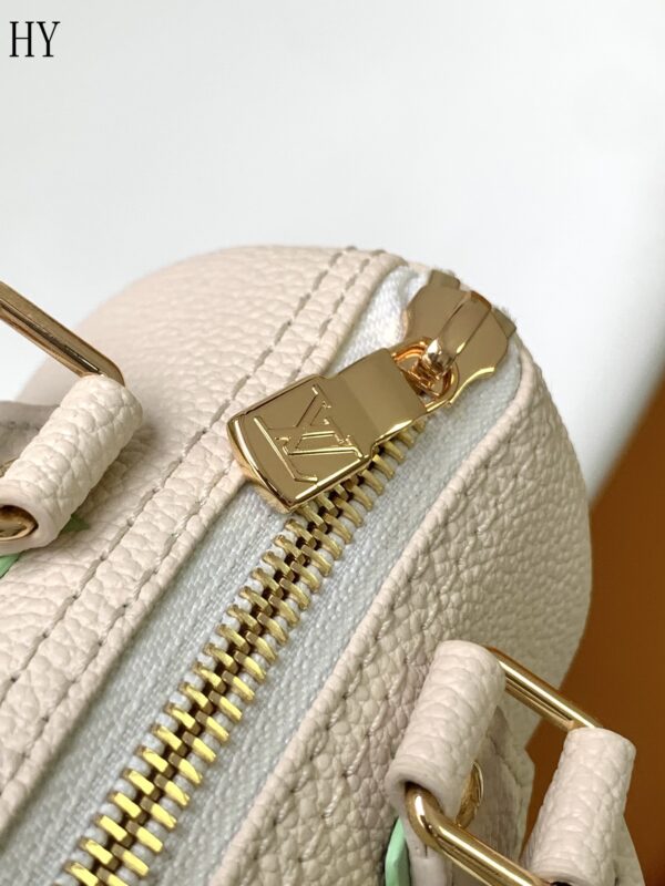 New Collection LV Bag 1484