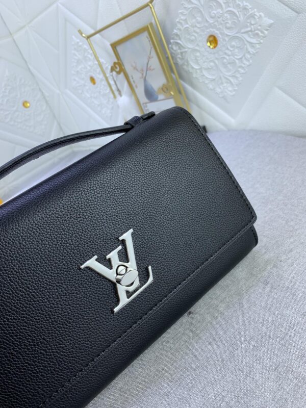 New Collection LV Bag 126