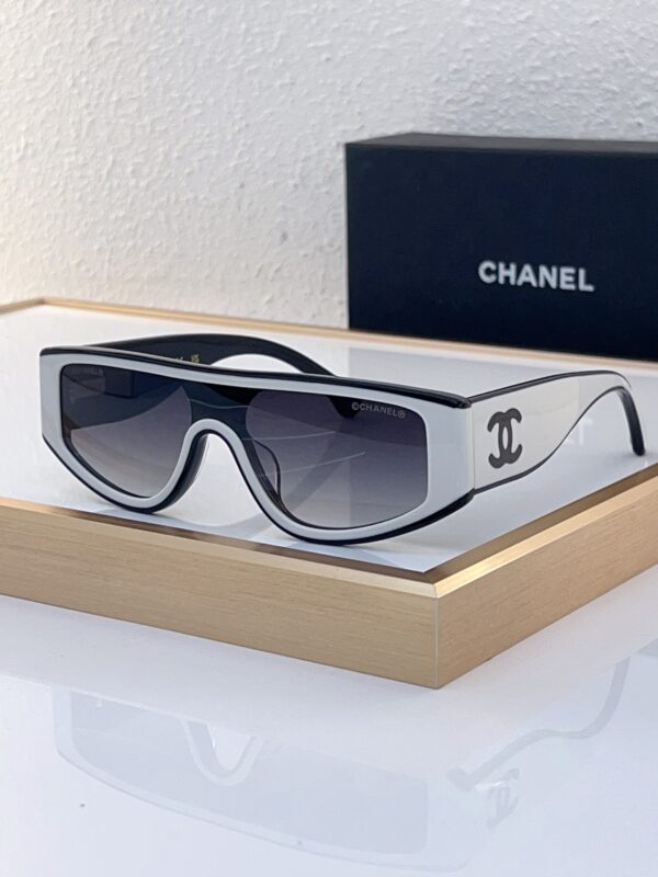 New Collection Chanel Glasses 272