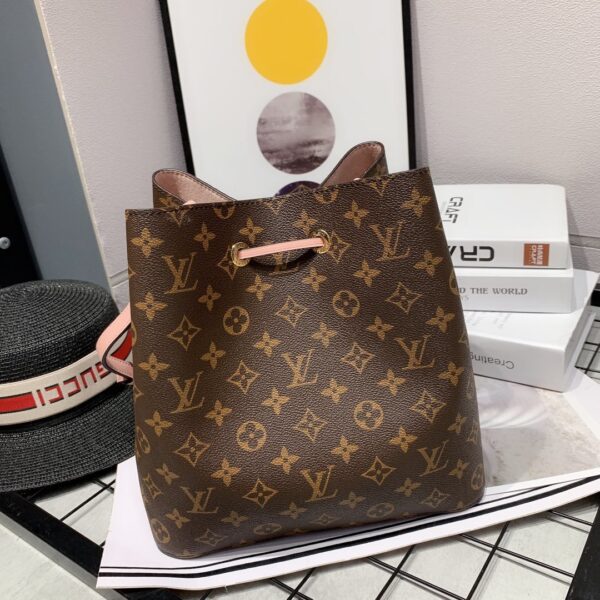 New Collection LV Bag 011