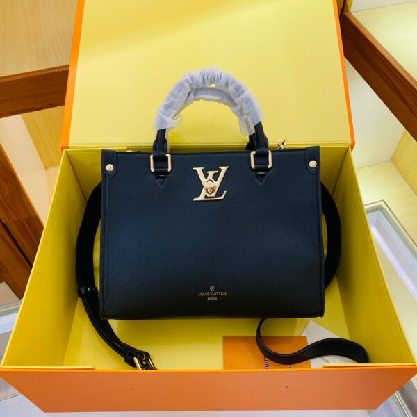 New Collection LV Bag 242