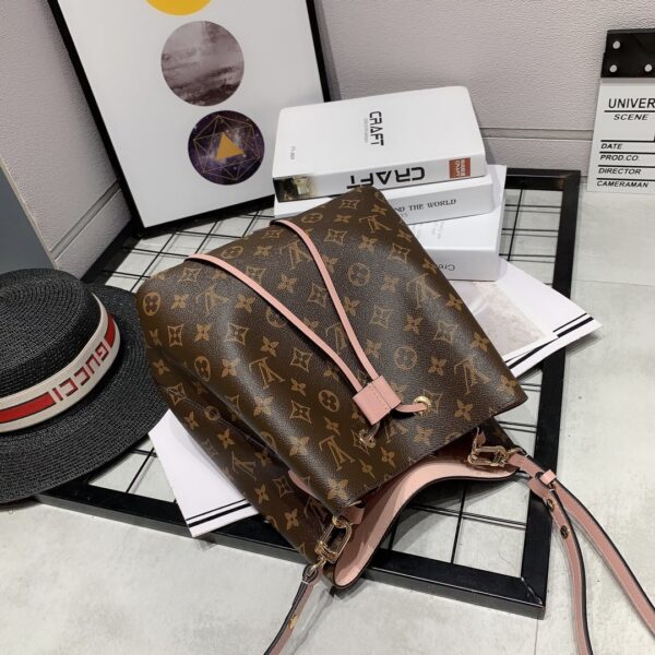 New Collection LV Bag 011