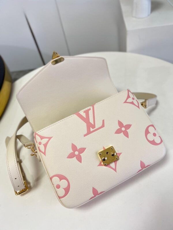 New Collection LV Bag 1512