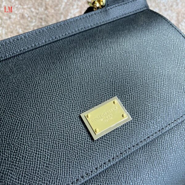 New Collection Dolce & Gabbana Bag 15