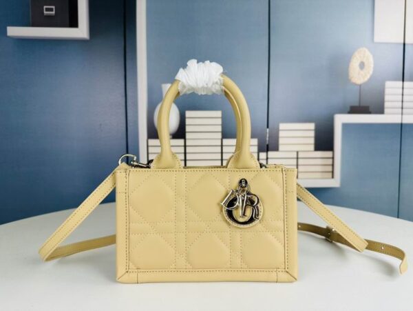 New Collection Dior Bag 0243