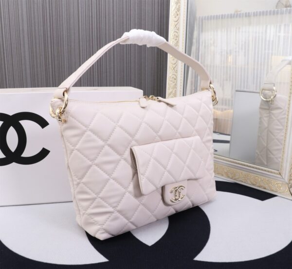 New Collection Chanel Bag 693