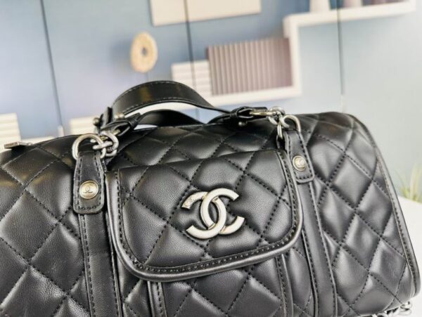 New Collection Chanel Bag 686