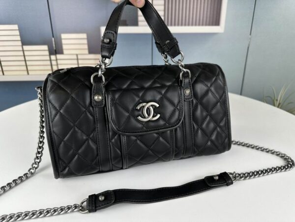 New Collection Chanel Bag 686