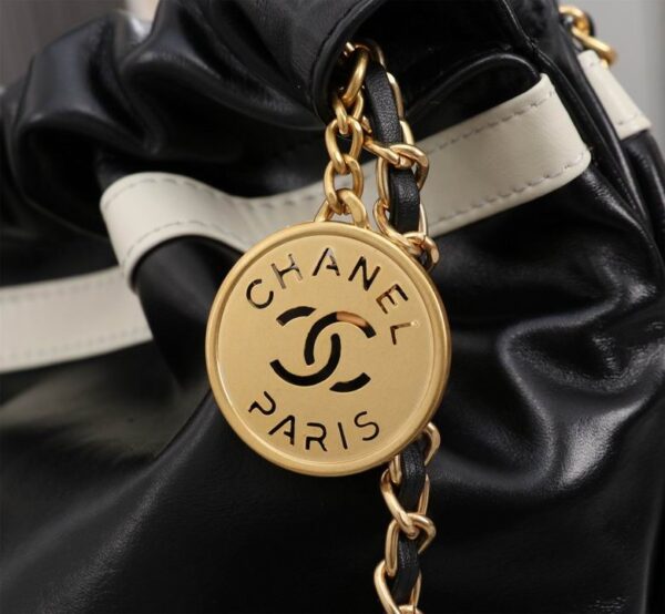 New Collection Chanel Bag 645