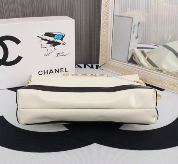 New Collection Chanel Bag 645