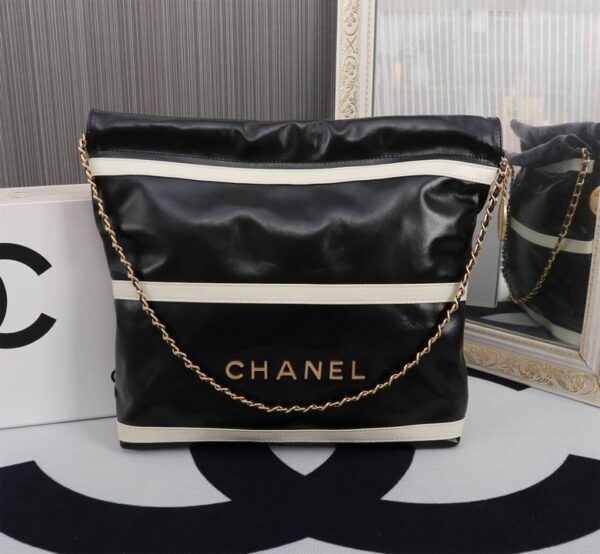 New Collection Chanel Bag 645