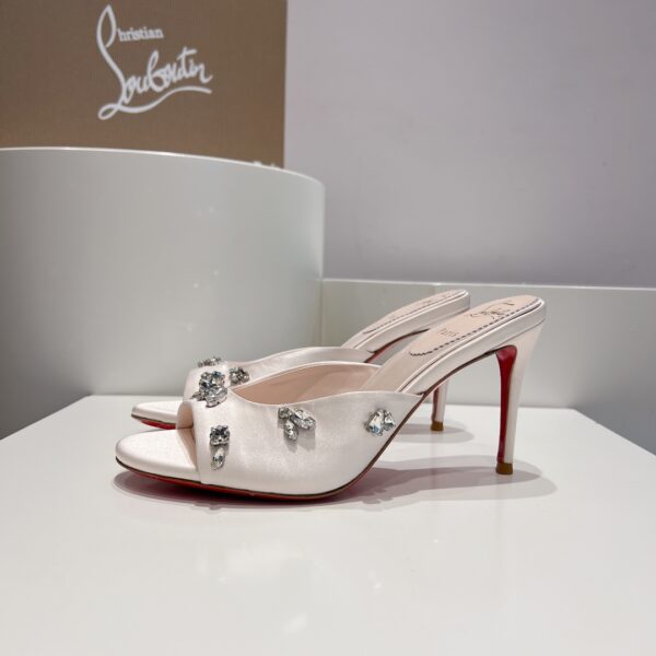 New Collection Christian Louboutin Shoes 009