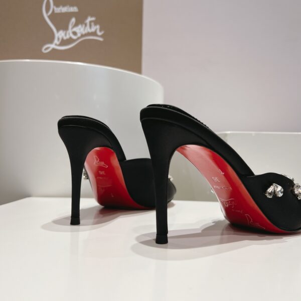 New Collection Christian Louboutin Shoes 009