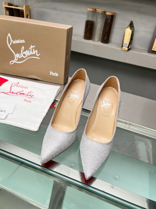 New Collection Christian Louboutin Shoes 011