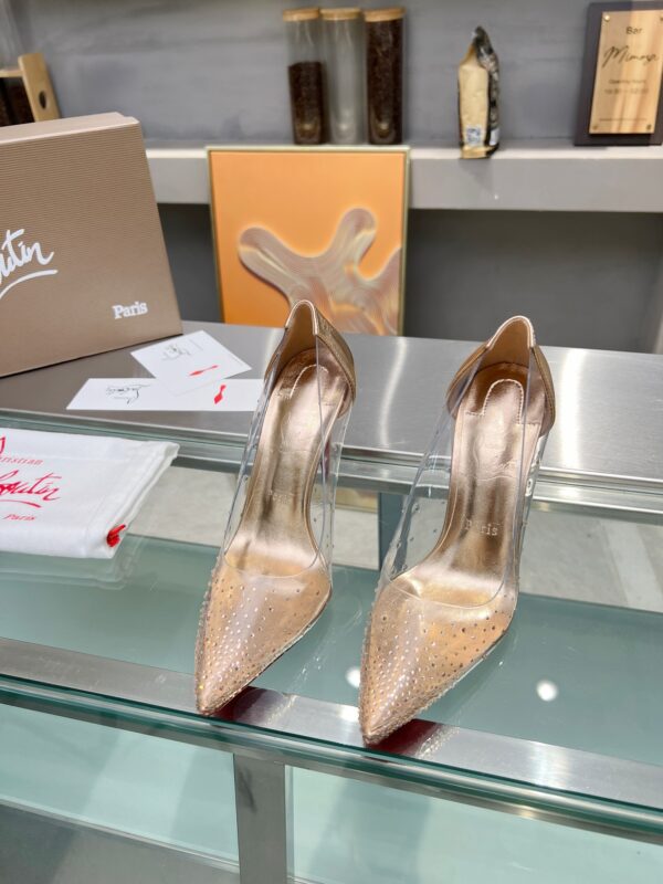 New Collection Christian Louboutin Shoes 007