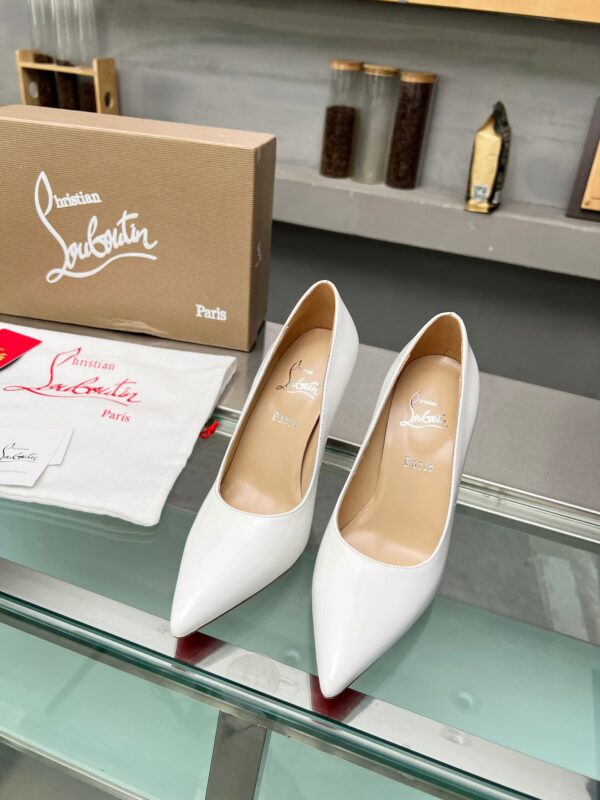 New Collection Christian Louboutin Shoes 010