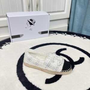 New Collection Chanel Shoes 233