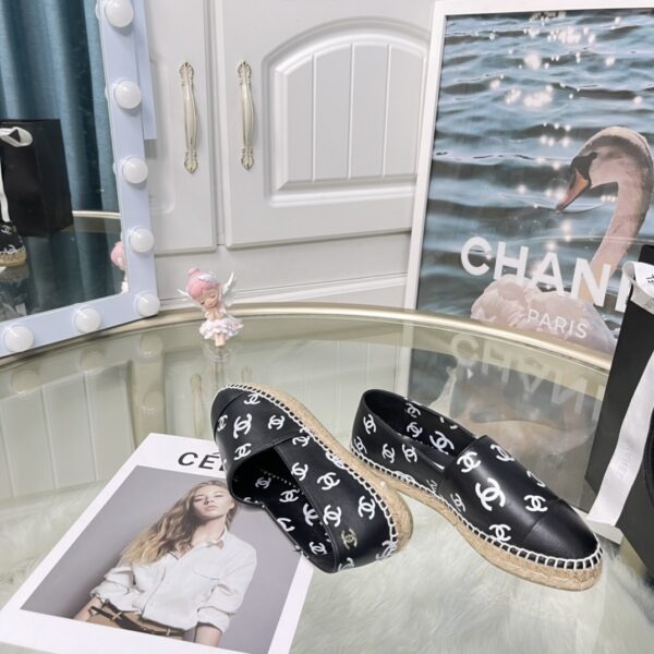 New Collection Chanel Shoes 237