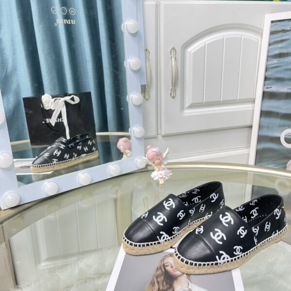 New Collection Chanel Shoes 237