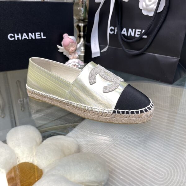 New Collection Chanel Shoes 223