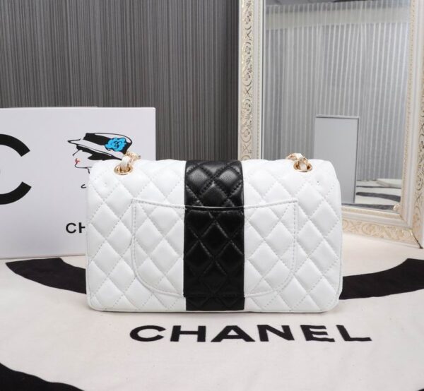 New Collection Chanel Bag 643