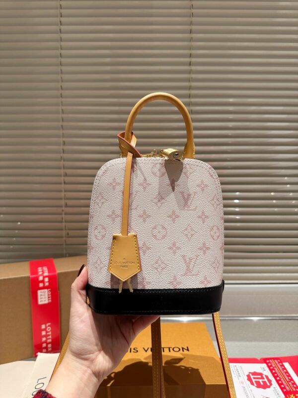 New Collection LV Bag 1579