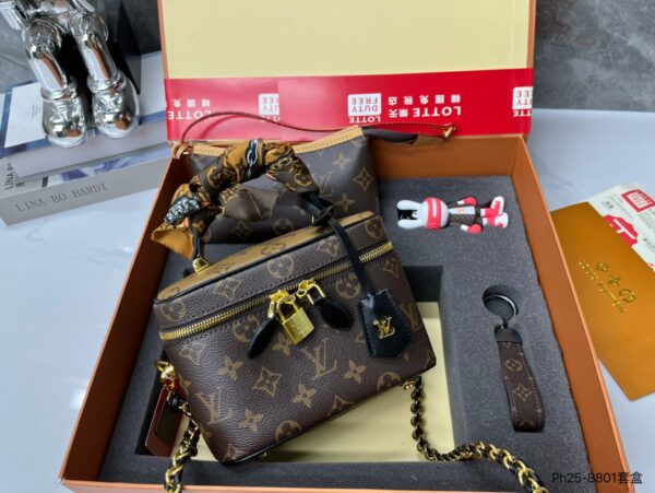 New Collection LV Bag 1557