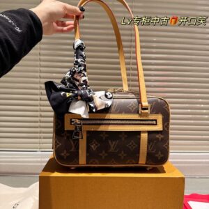 New Collection LV Bag 1553