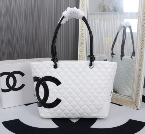 New Collection Chanel Bag 696