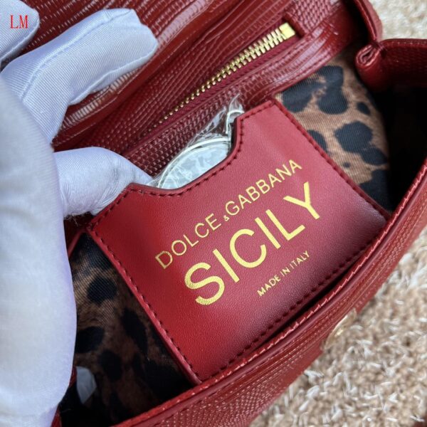 New Collection Dolce & Gabbana Bag 18