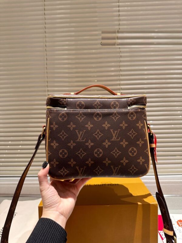 New Collection LV Bag 1552