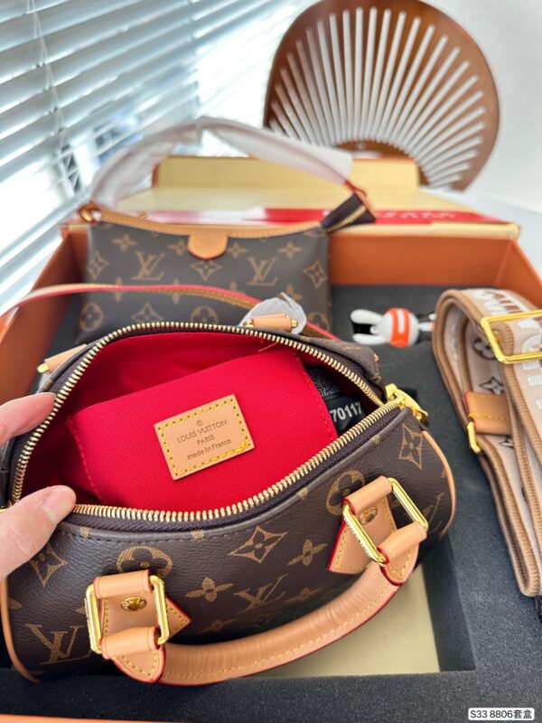 New Collection LV Bag 1560