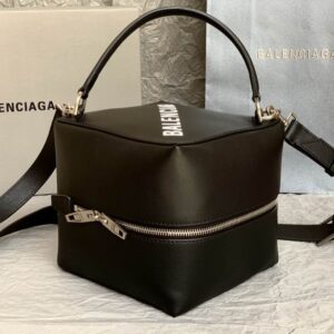 New Collection Balenciaga Bag 074