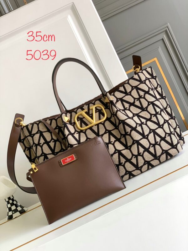 New Collection Valentino Bag 28