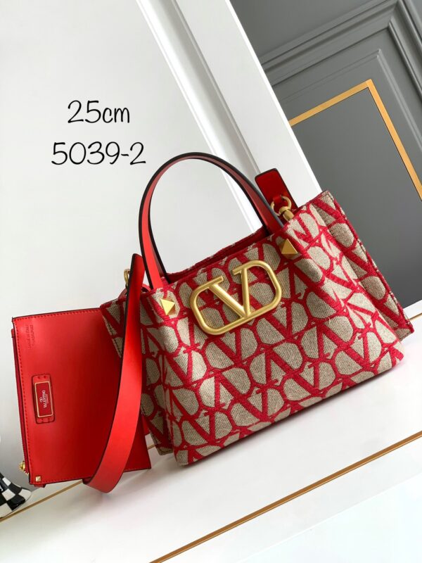 New Collection Valentino Bag 29