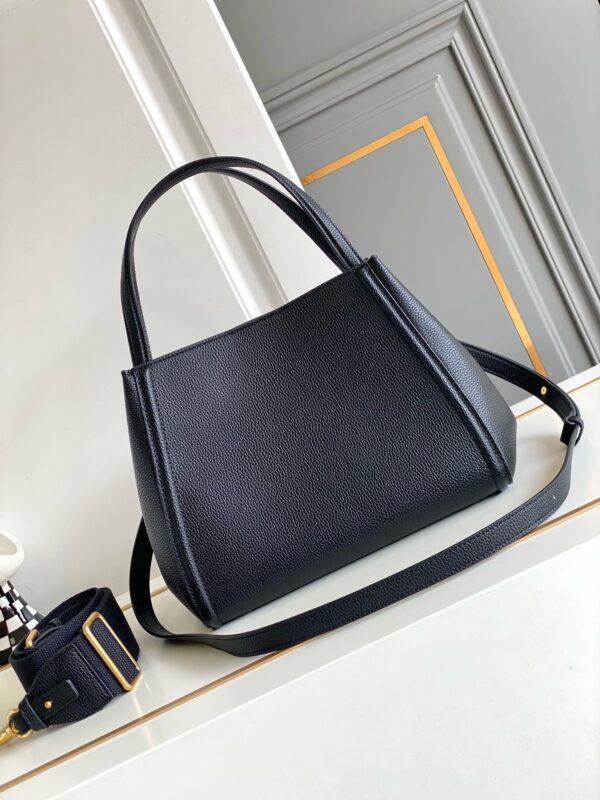 New Collection Valentino Bag 26