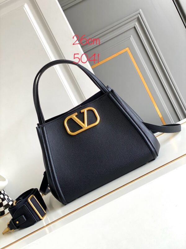 New Collection Valentino Bag 26