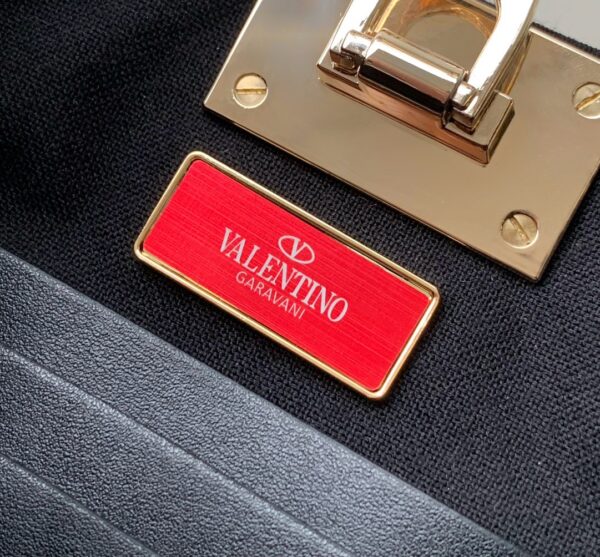 New Collection Valentino Bag 32