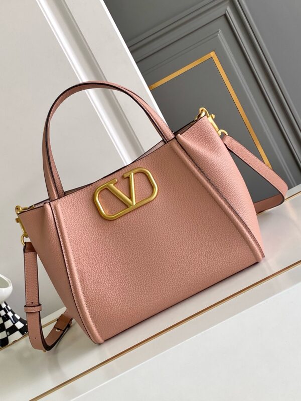 New Collection Valentino Bag 26