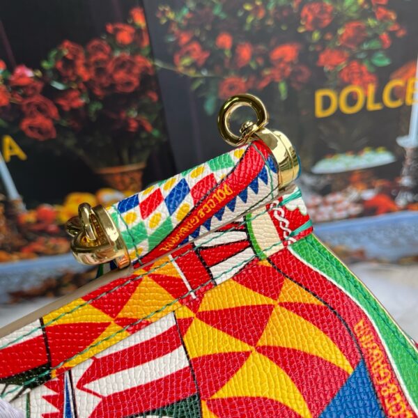 New Collection Dolce & Gabbana Bag 27