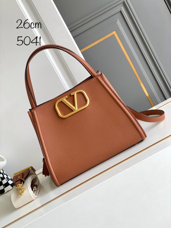 New Collection Valentino Bag 26