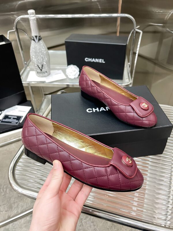 New Collection Chanel Shoes 254